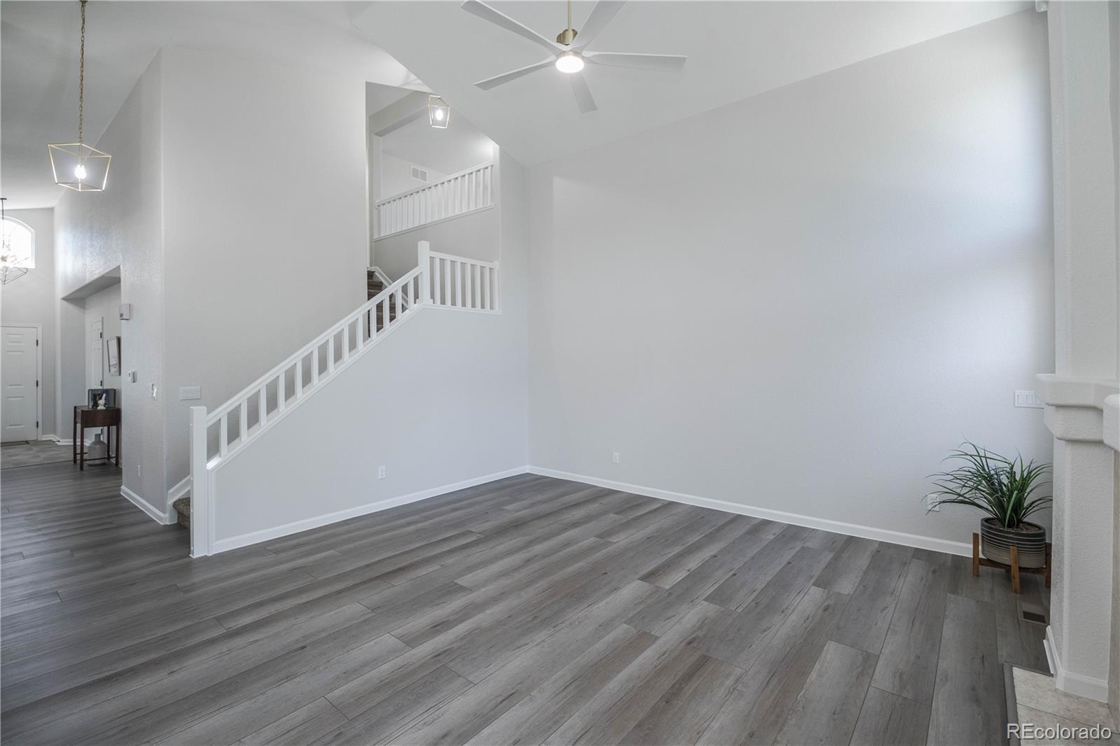 MLS Image #8 for 20013 e caspian circle,aurora, Colorado