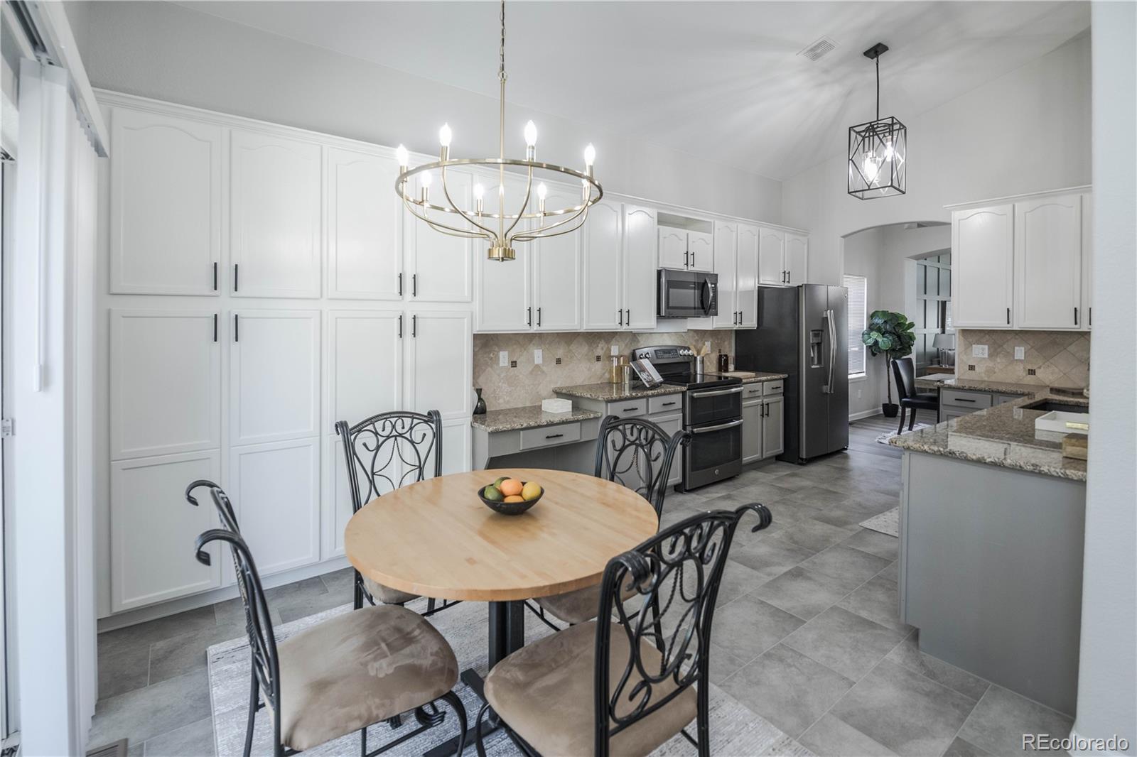 MLS Image #9 for 20013 e caspian circle,aurora, Colorado