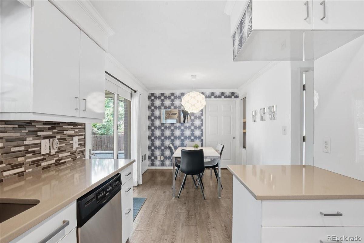 MLS Image #12 for 2956 s fenton street,denver, Colorado