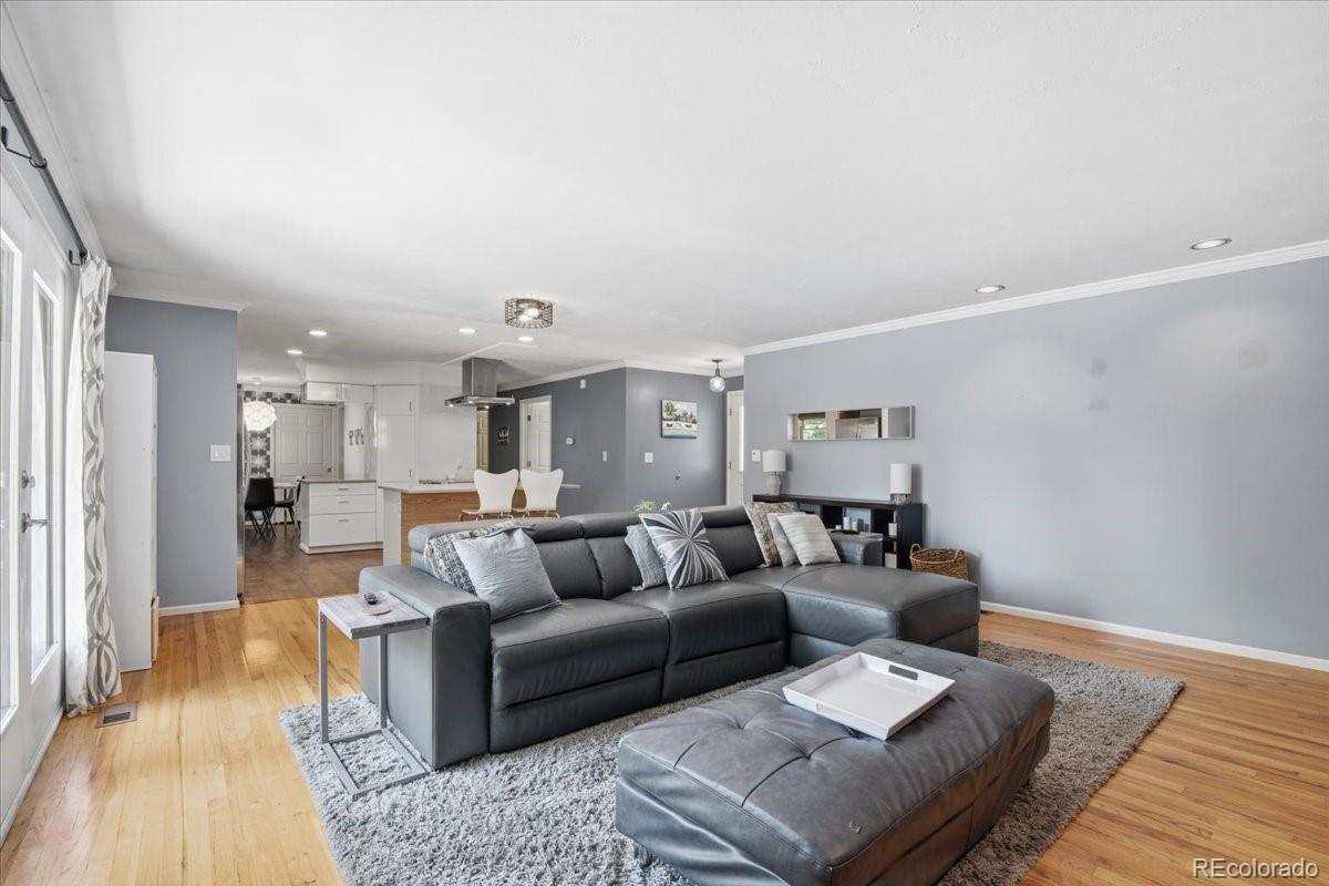 MLS Image #5 for 2956 s fenton street,denver, Colorado