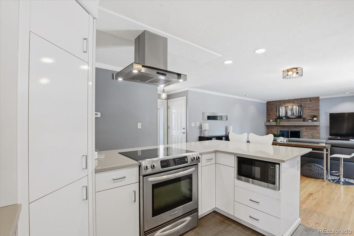 MLS Image #8 for 2956 s fenton street,denver, Colorado