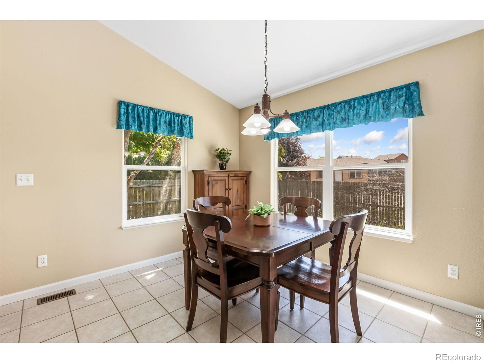 MLS Image #11 for 1609  51st avenue,greeley, Colorado