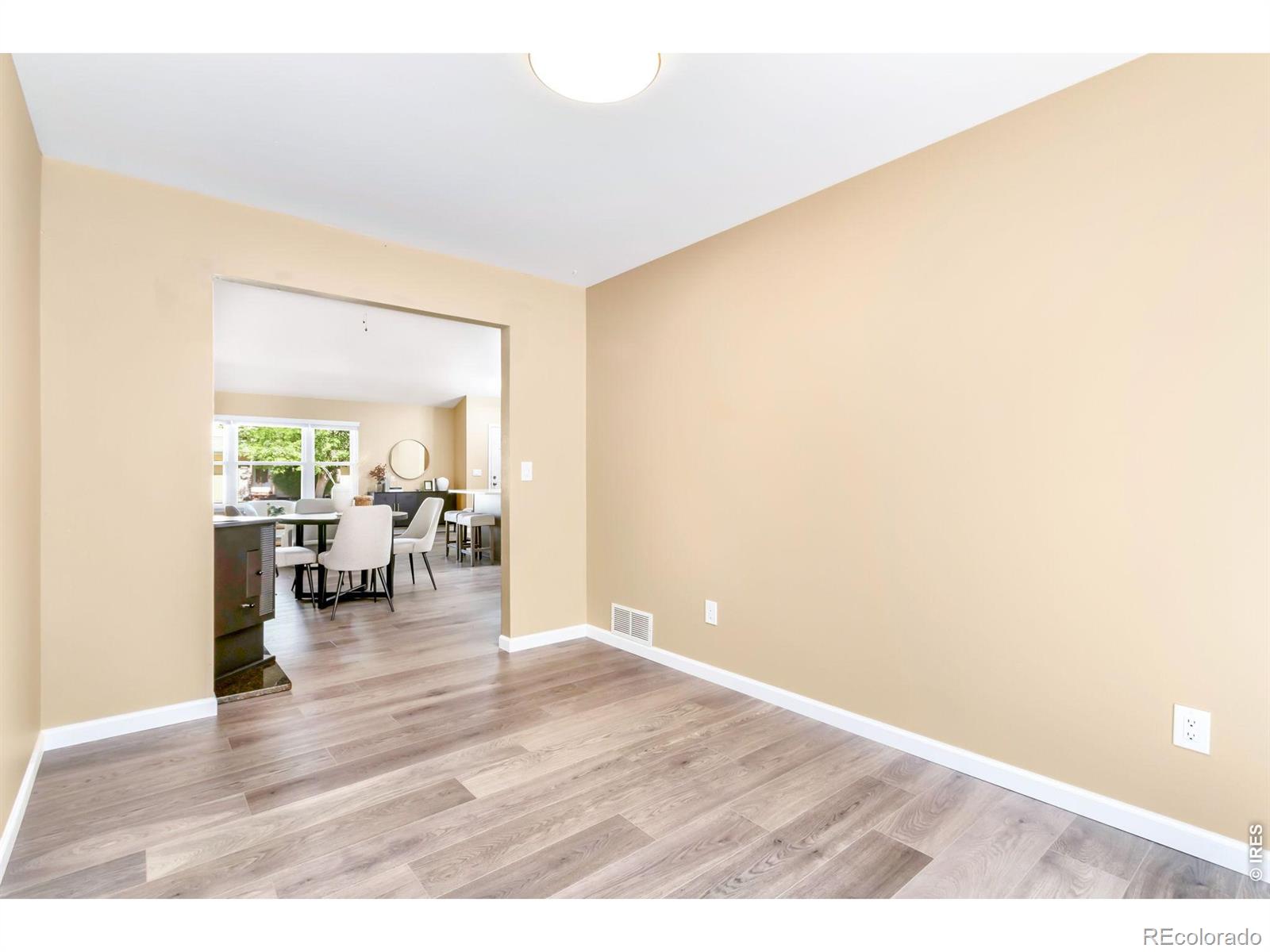 MLS Image #12 for 907  shire court,fort collins, Colorado