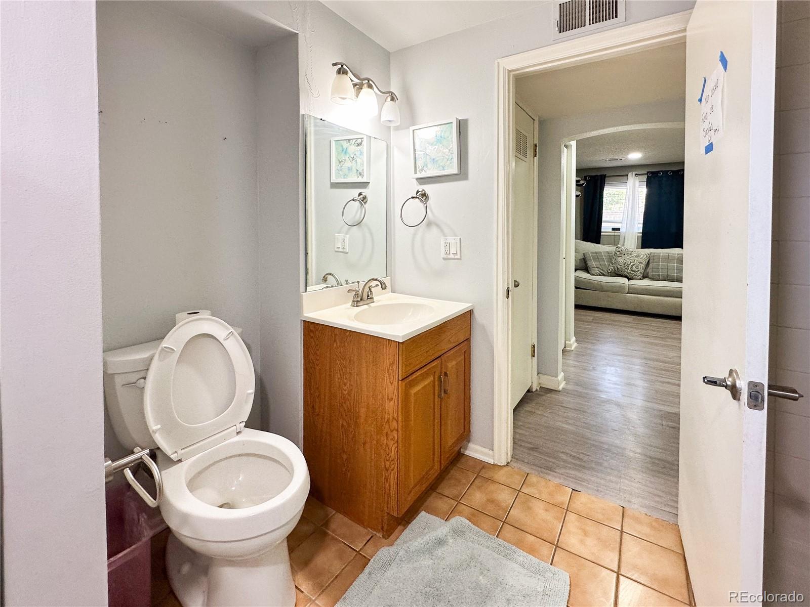 MLS Image #13 for 17891 e florida avenue,aurora, Colorado
