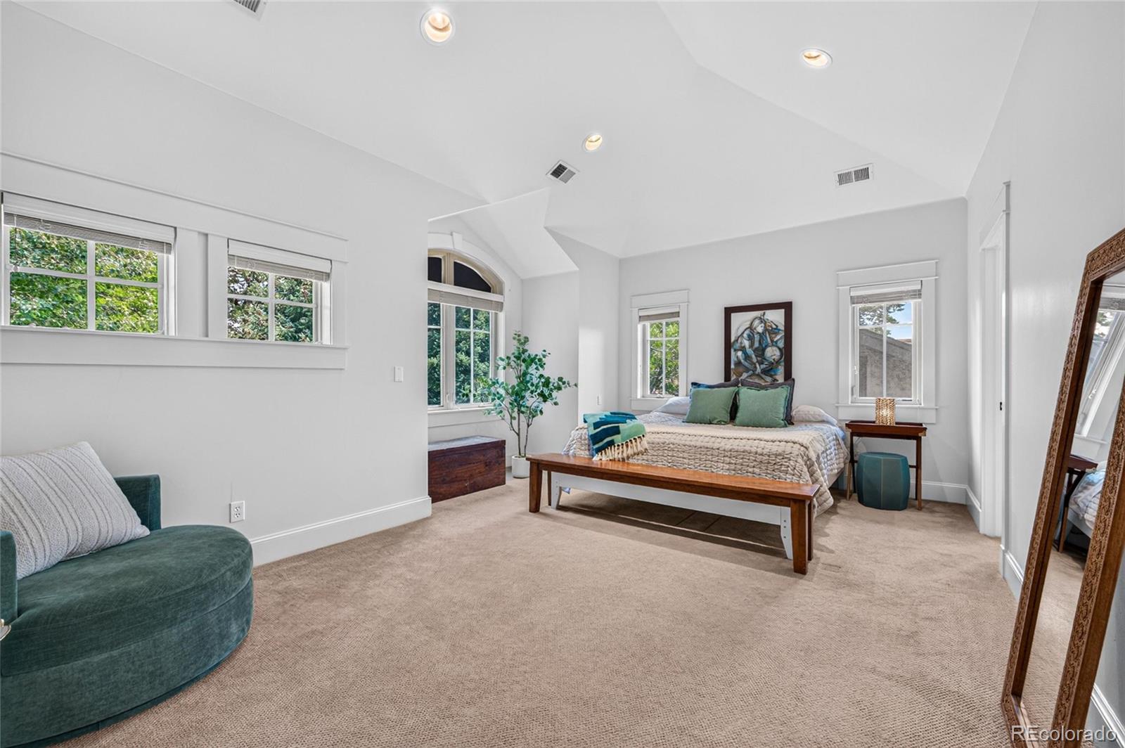 MLS Image #16 for 1635  holly street,denver, Colorado