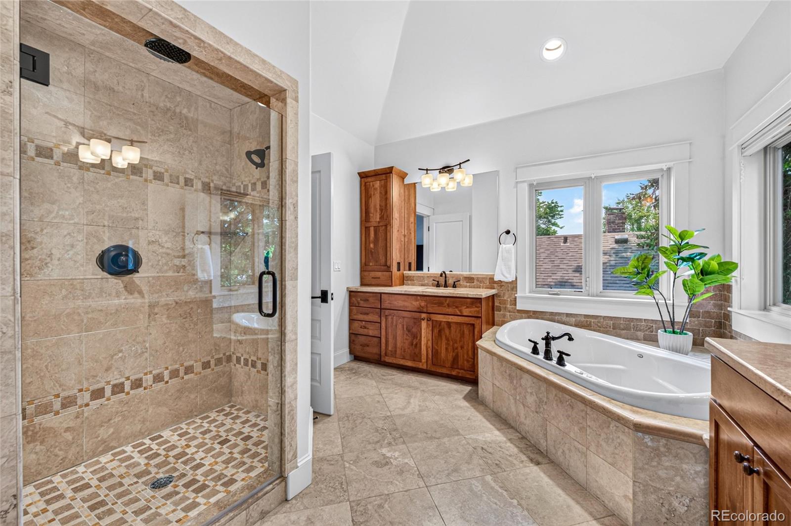 MLS Image #20 for 1635  holly street,denver, Colorado
