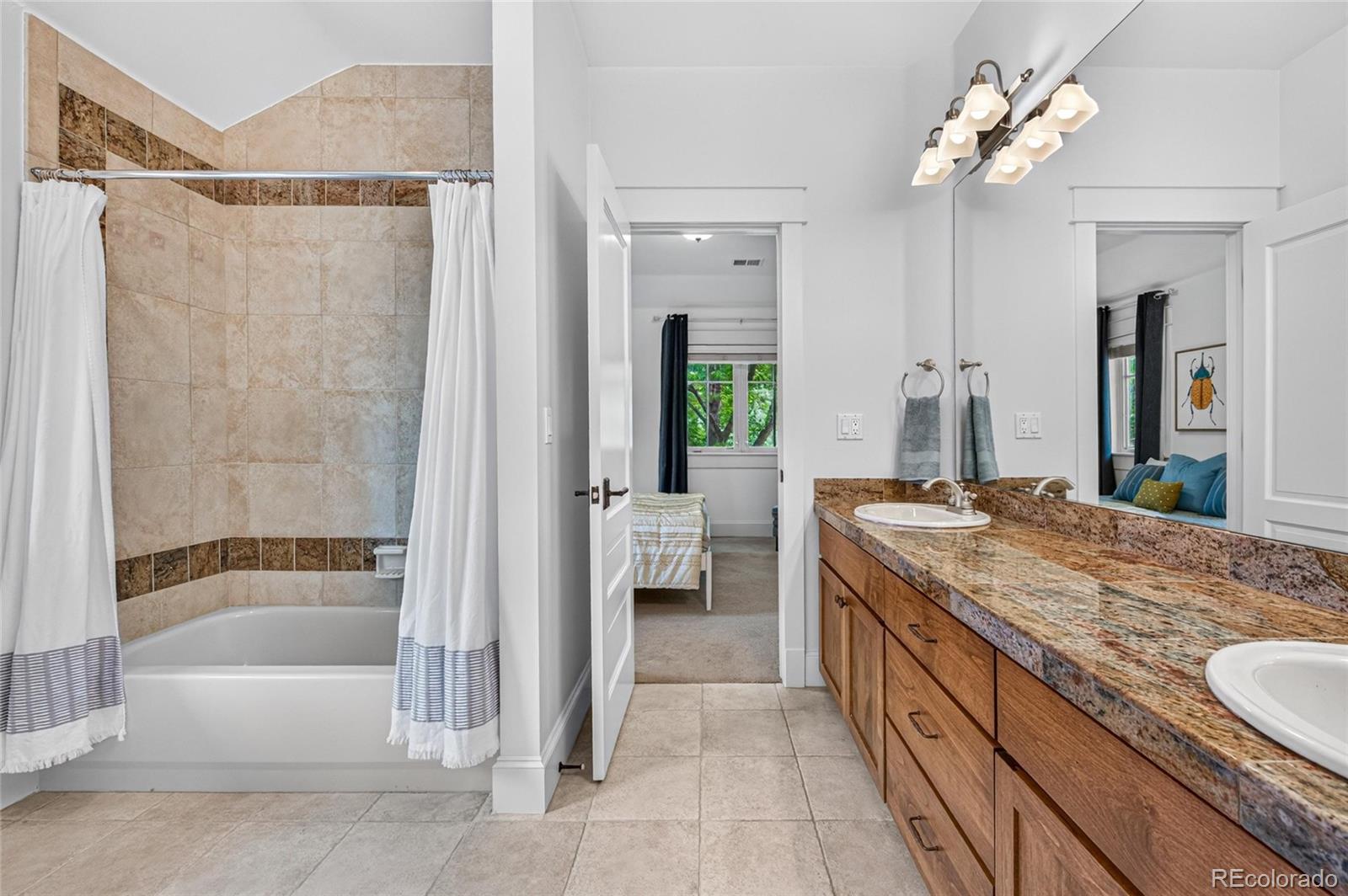 MLS Image #25 for 1635  holly street,denver, Colorado