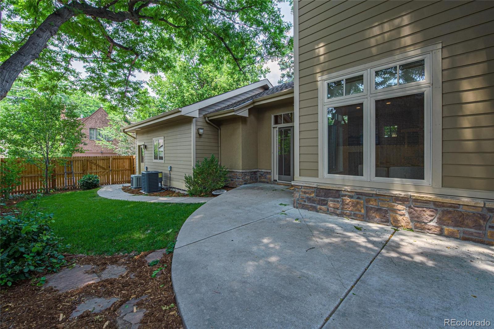 MLS Image #34 for 1635  holly street,denver, Colorado
