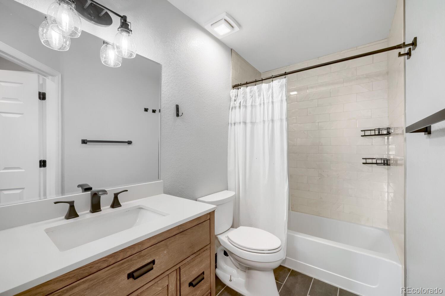 MLS Image #17 for 7788  brown bear way,littleton, Colorado