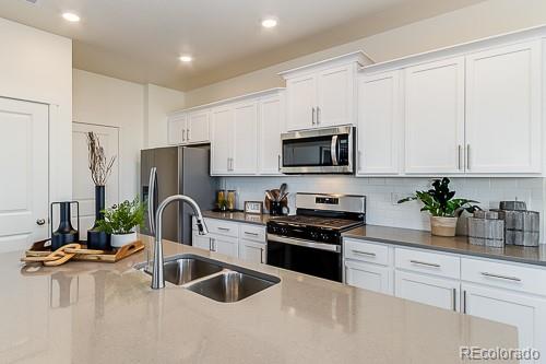 MLS Image #7 for 4809  lynxes way,johnstown, Colorado