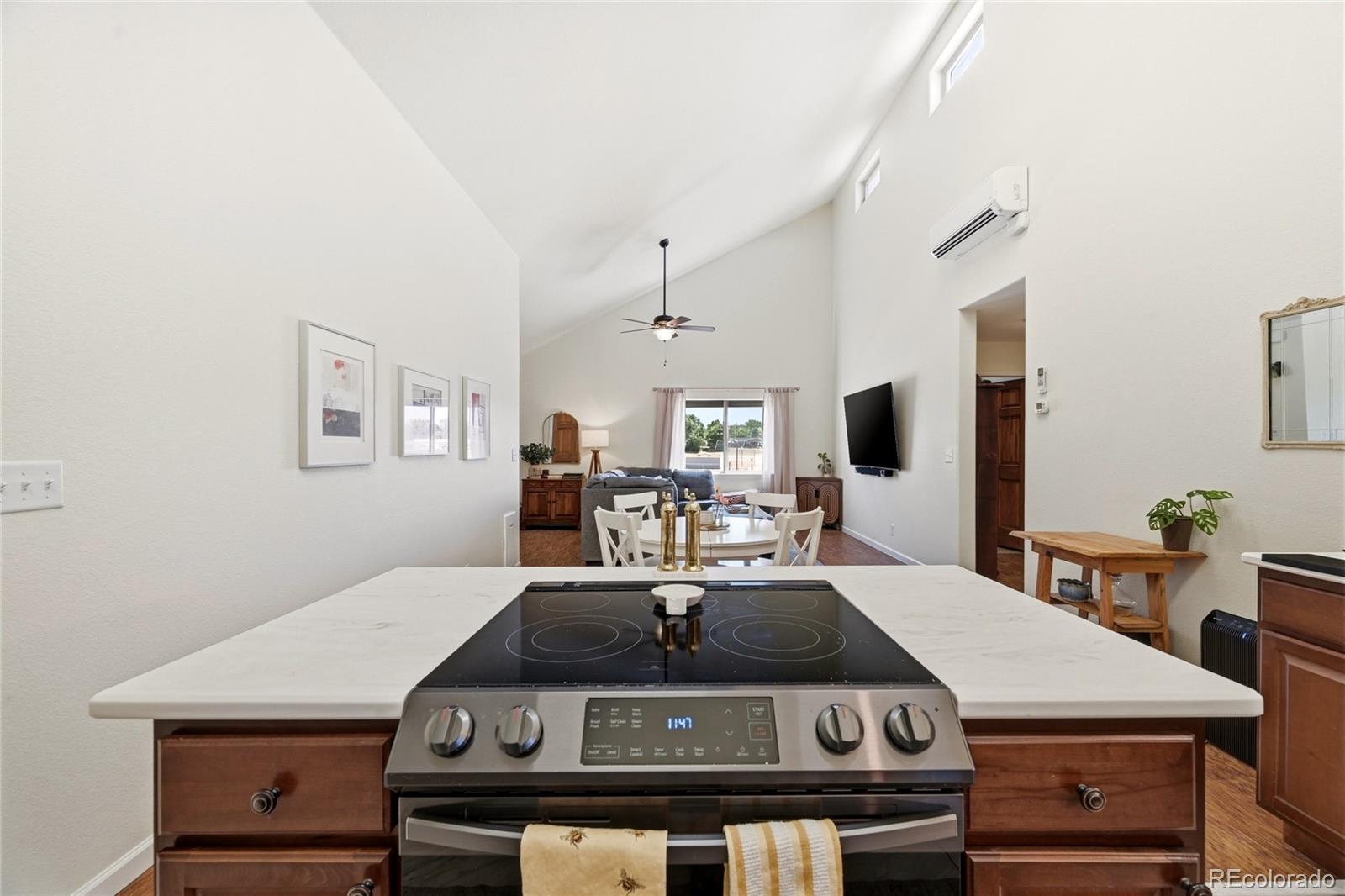 MLS Image #14 for 3130 n hancock avenue,colorado springs, Colorado