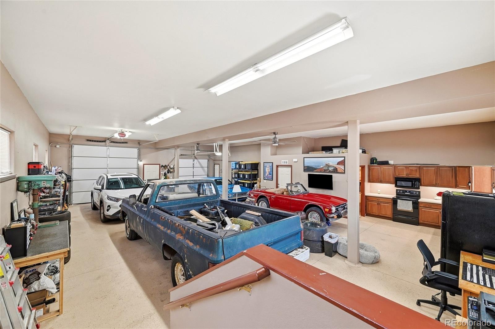 MLS Image #3 for 3130 n hancock avenue,colorado springs, Colorado