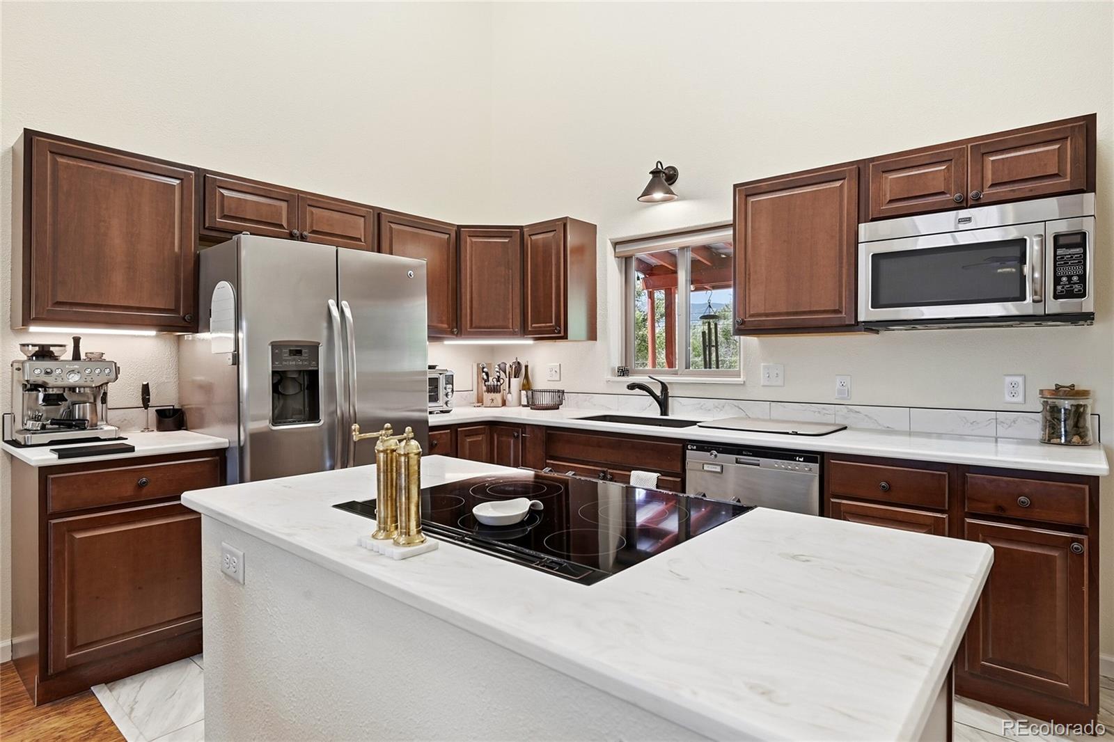 MLS Image #5 for 3130 n hancock avenue,colorado springs, Colorado