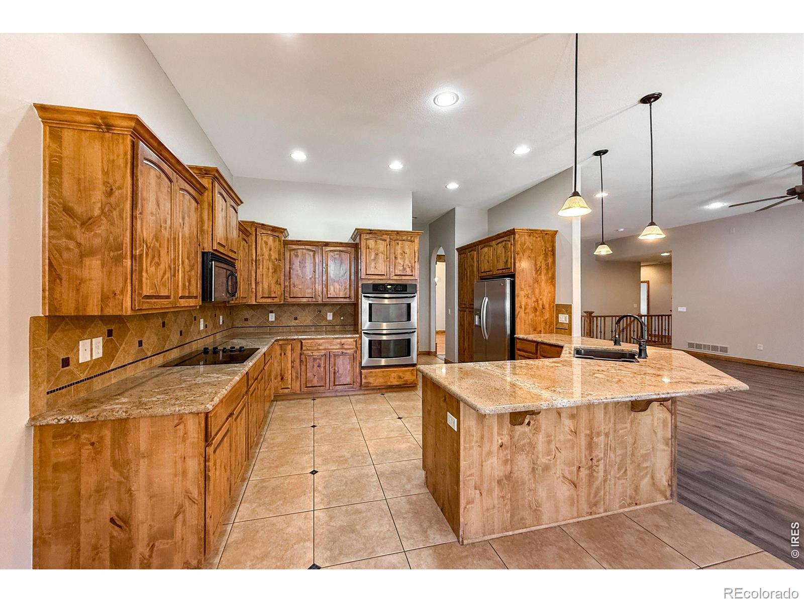MLS Image #14 for 1986 e seadrift drive,windsor, Colorado