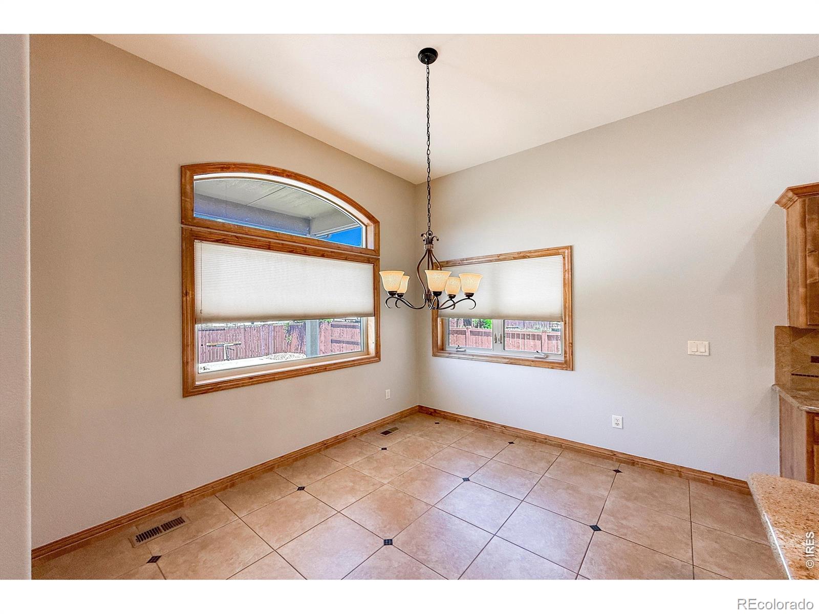 MLS Image #16 for 1986 e seadrift drive,windsor, Colorado