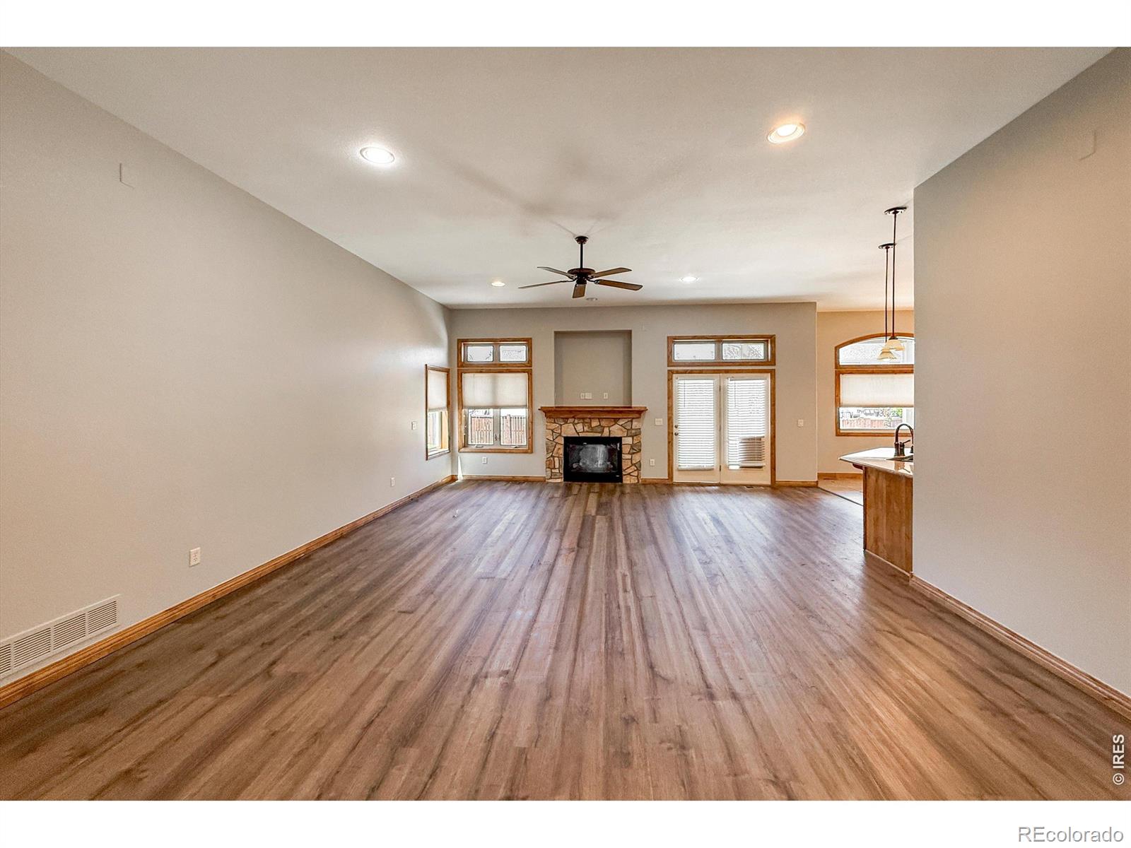 MLS Image #5 for 1986 e seadrift drive,windsor, Colorado