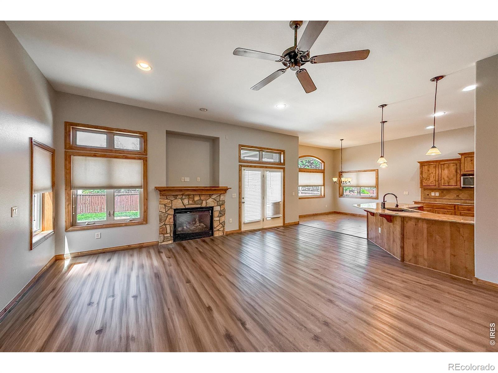 MLS Image #6 for 1986 e seadrift drive,windsor, Colorado
