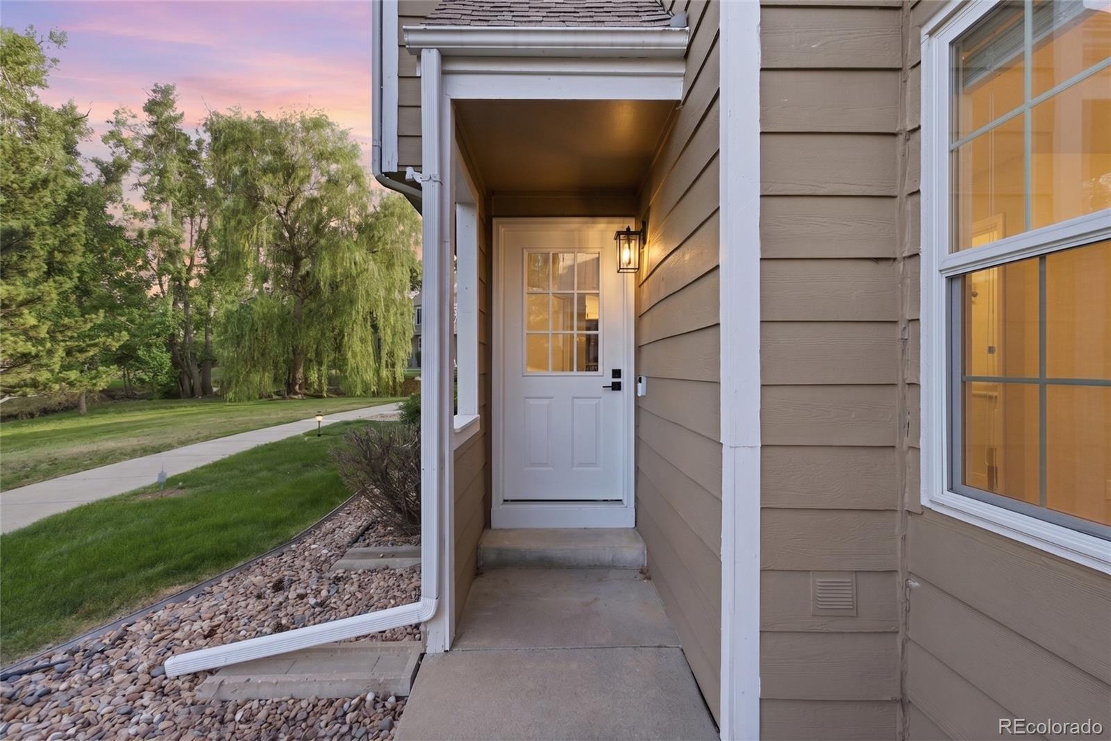 MLS Image #1 for 7230  devinney court d,arvada, Colorado