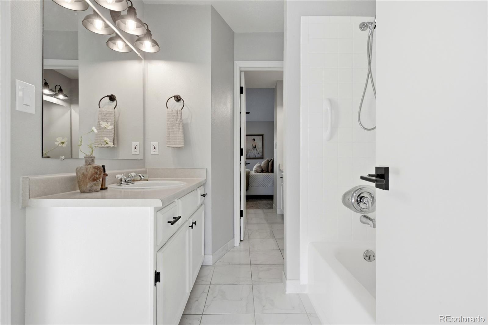 MLS Image #15 for 7230  devinney court d,arvada, Colorado