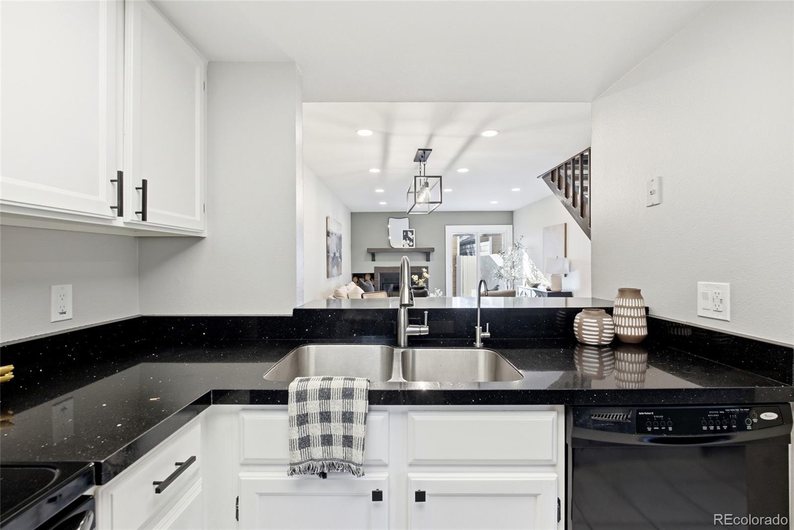 MLS Image #2 for 7230  devinney court d,arvada, Colorado