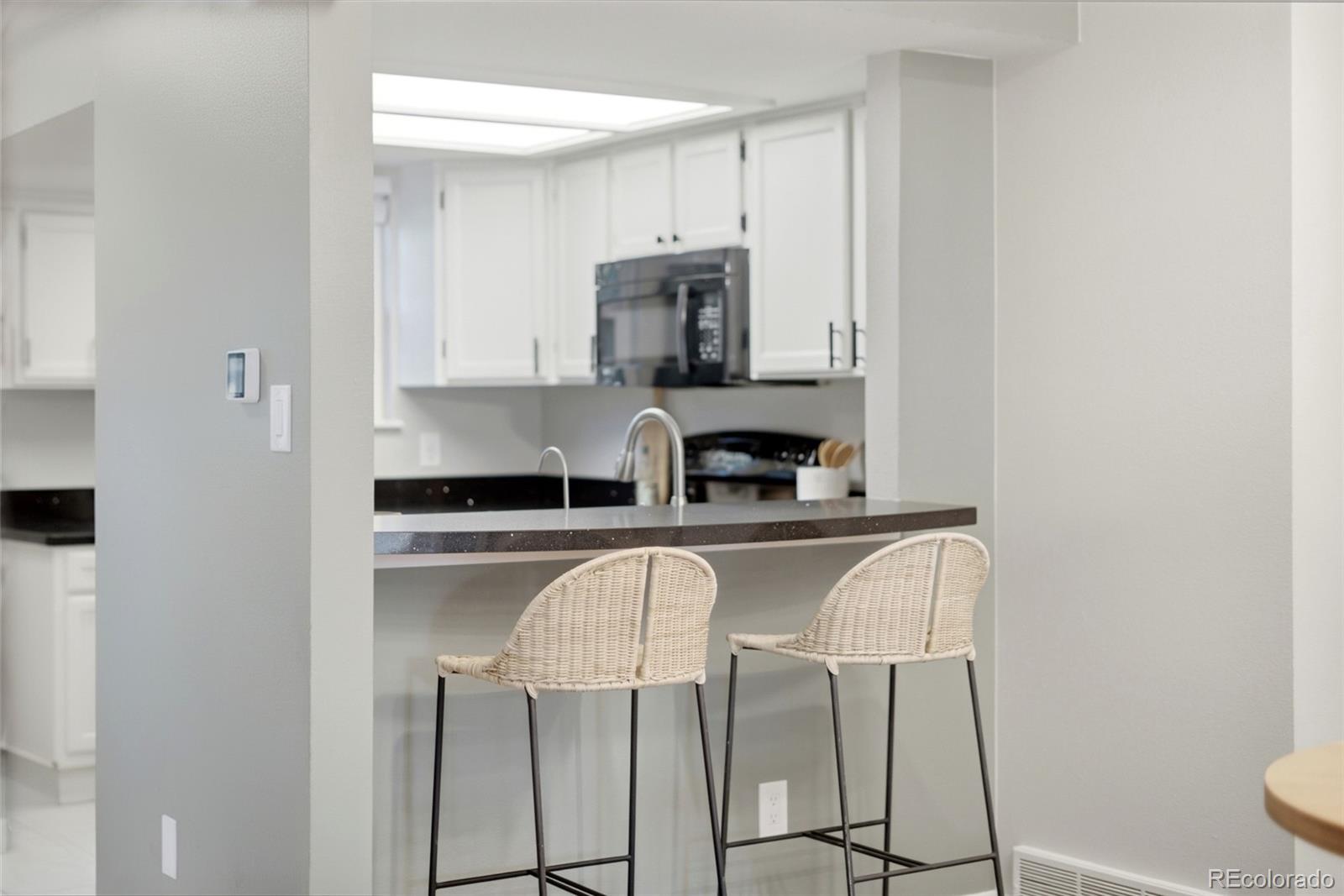 MLS Image #5 for 7230  devinney court d,arvada, Colorado