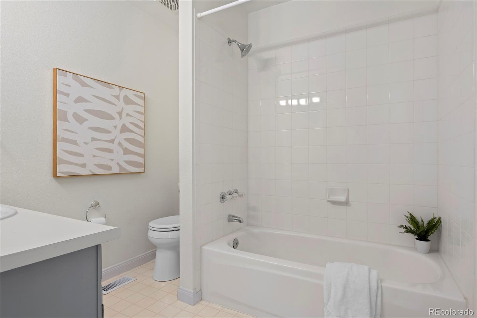 MLS Image #17 for 10389 w fair avenue,littleton, Colorado
