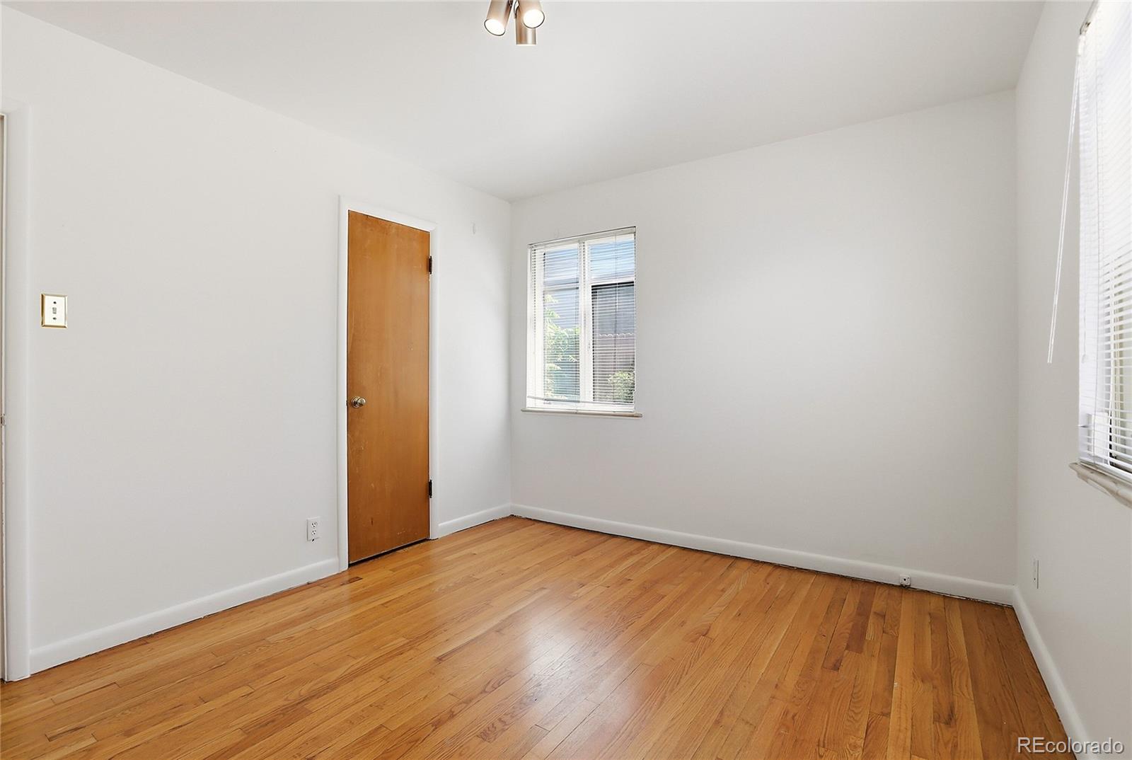 MLS Image #13 for 7115 e 6th avenue parkway,denver, Colorado