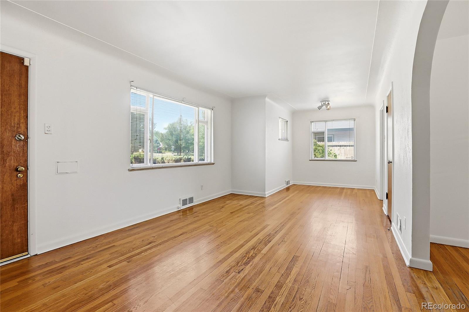 MLS Image #2 for 7115 e 6th avenue parkway,denver, Colorado