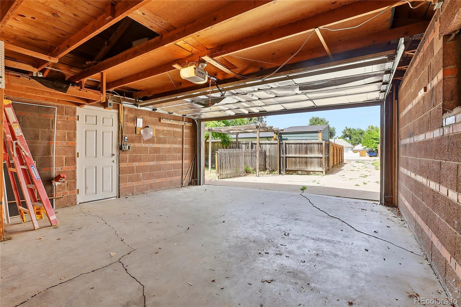 MLS Image #23 for 7115 e 6th avenue parkway,denver, Colorado