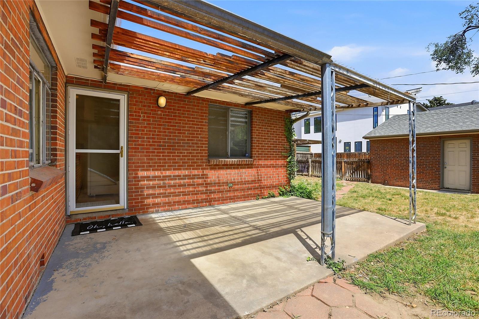 MLS Image #24 for 7115 e 6th avenue parkway,denver, Colorado