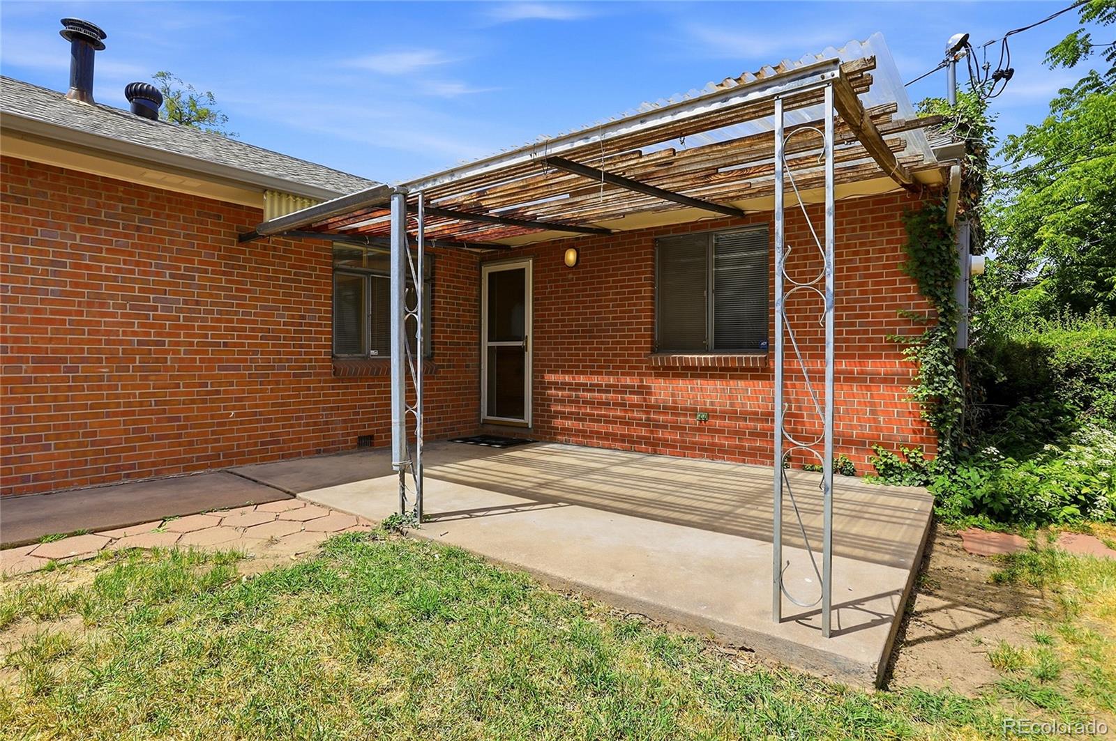 MLS Image #25 for 7115 e 6th avenue parkway,denver, Colorado