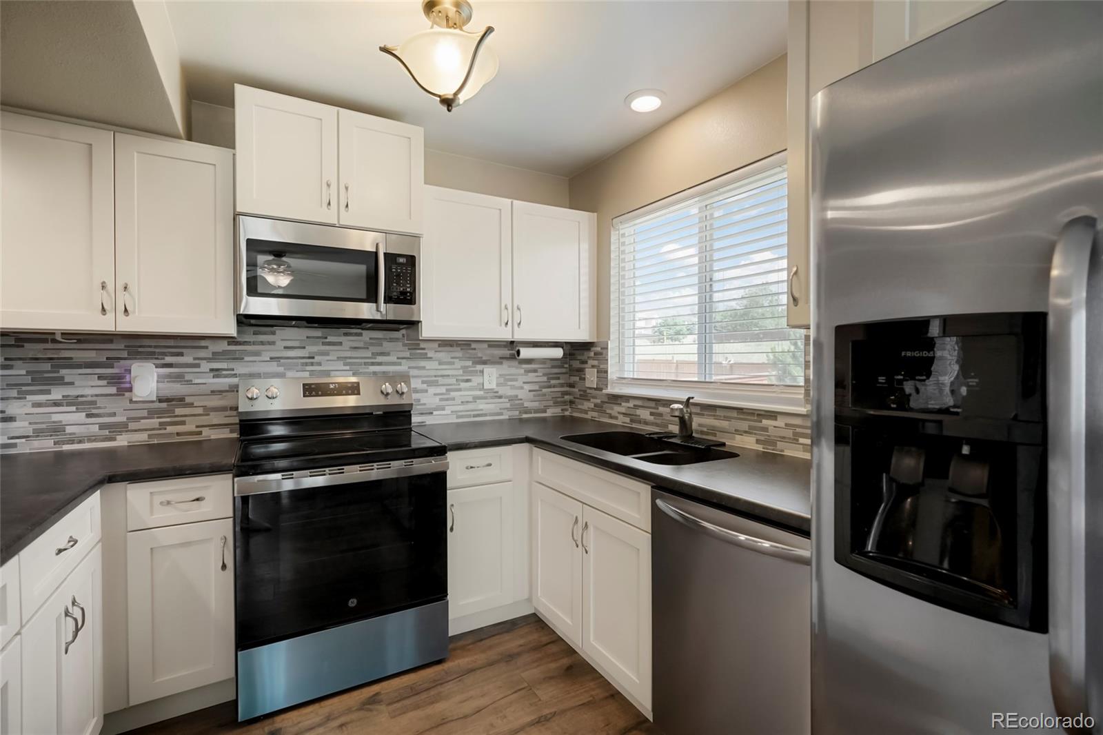 MLS Image #10 for 6644  laguna circle,littleton, Colorado