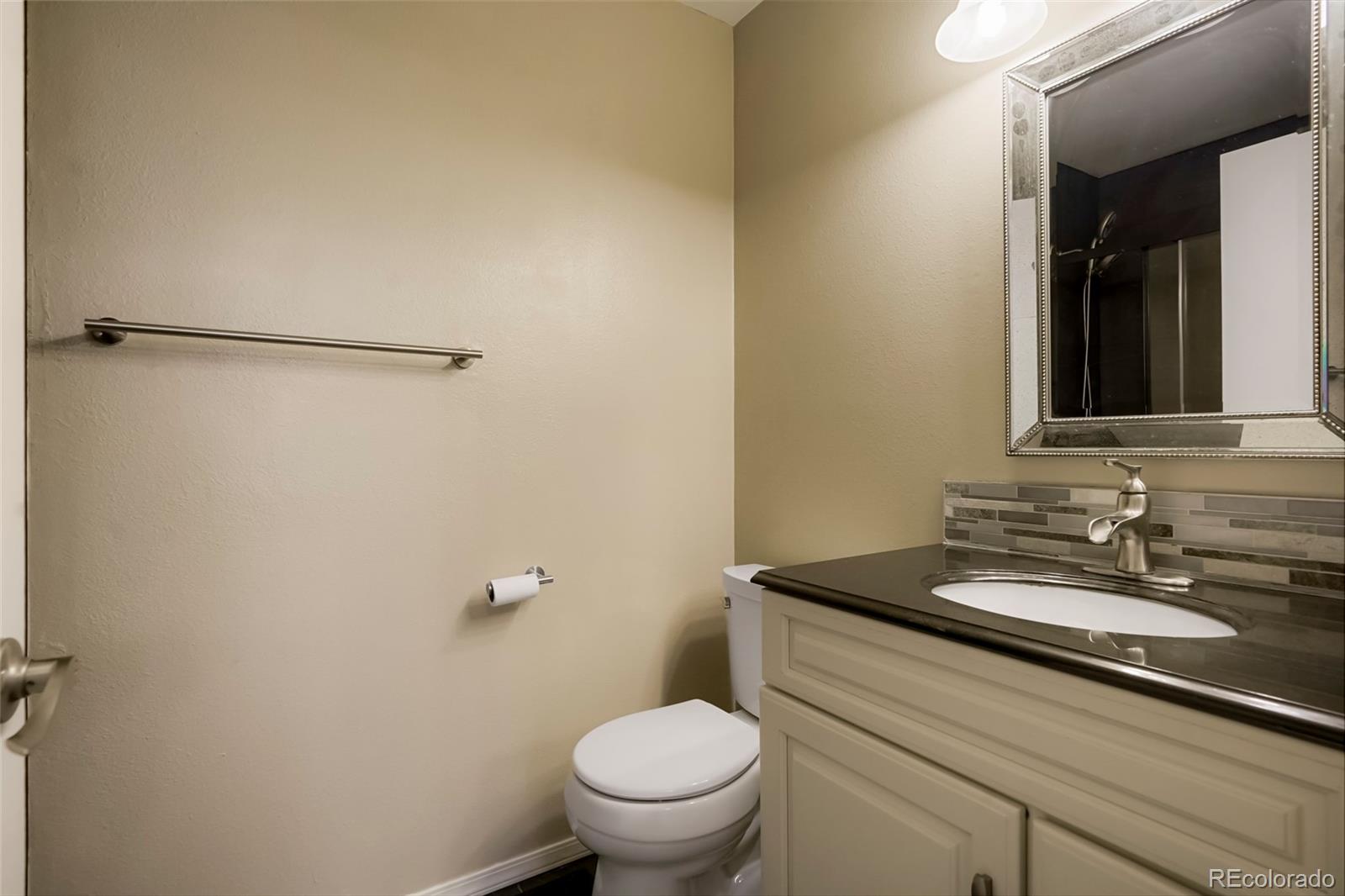 MLS Image #16 for 6644  laguna circle,littleton, Colorado