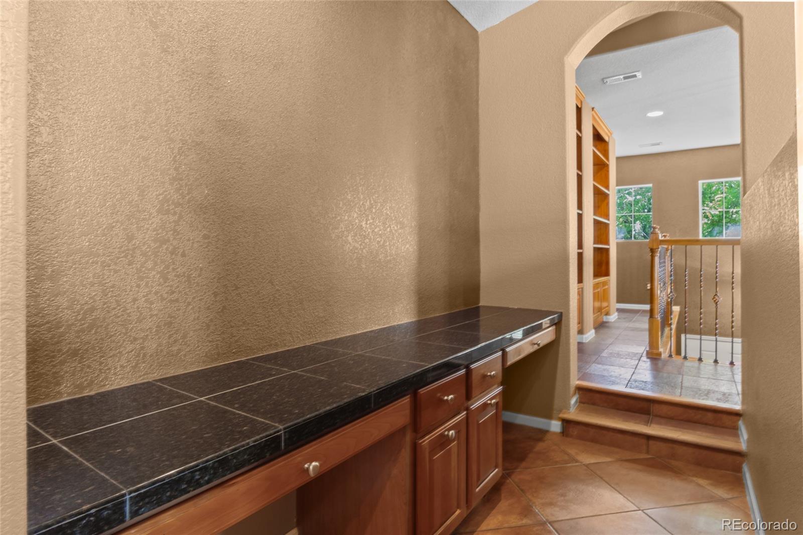 MLS Image #17 for 23024 e ontario drive 105,aurora, Colorado