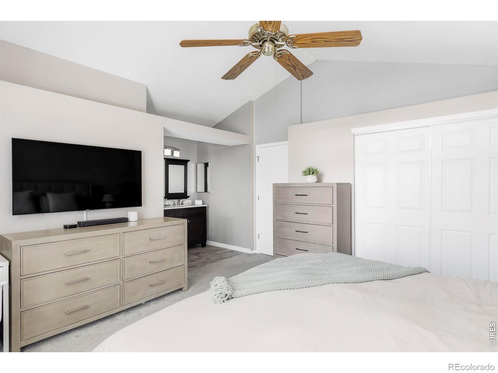 MLS Image #14 for 552 w jamison place,littleton, Colorado