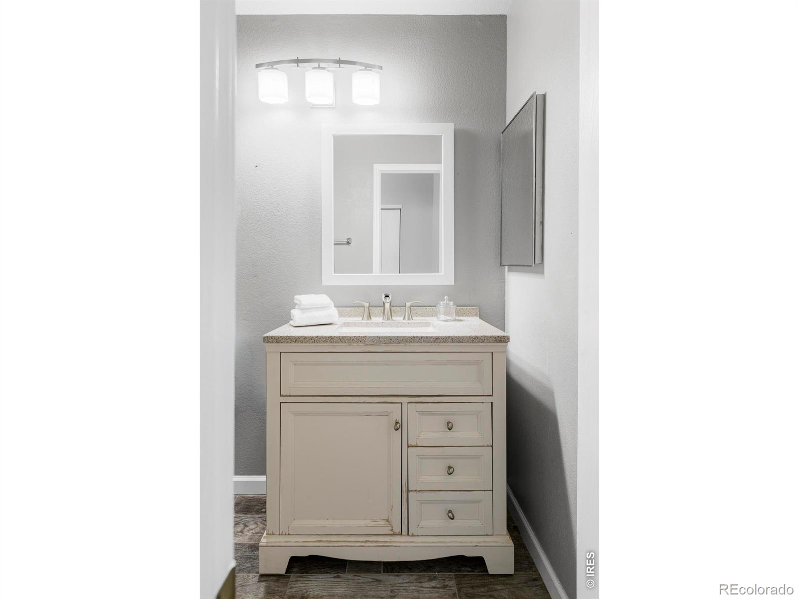 MLS Image #18 for 552 w jamison place,littleton, Colorado