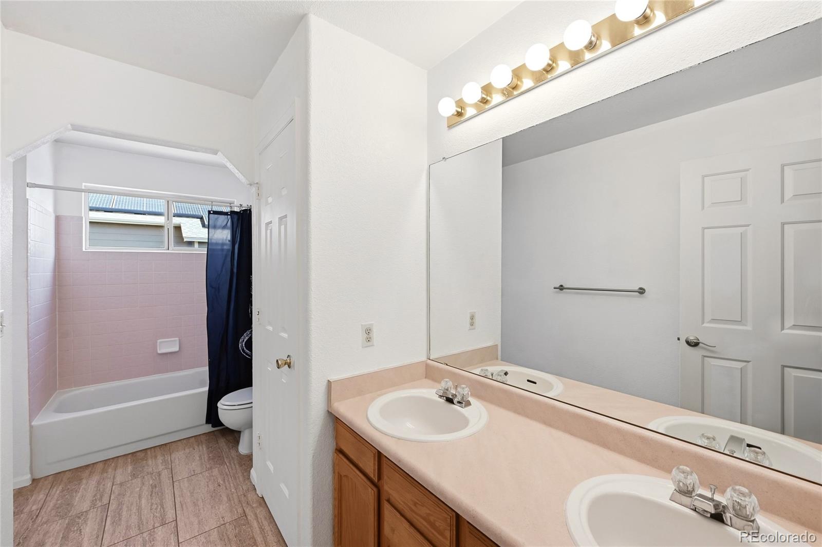 MLS Image #21 for 13441  glen circle,broomfield, Colorado