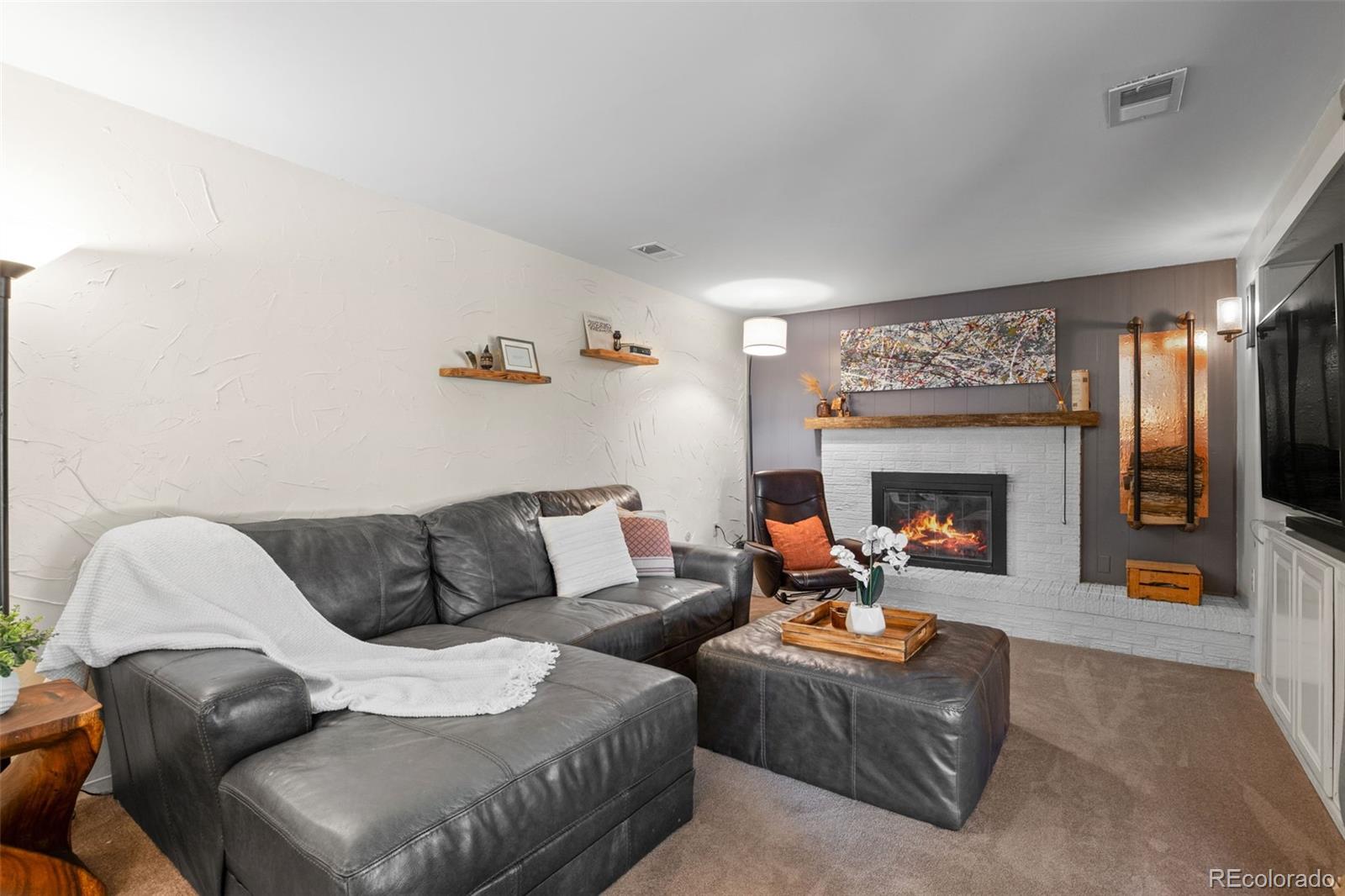 MLS Image #13 for 8229  estes court,arvada, Colorado