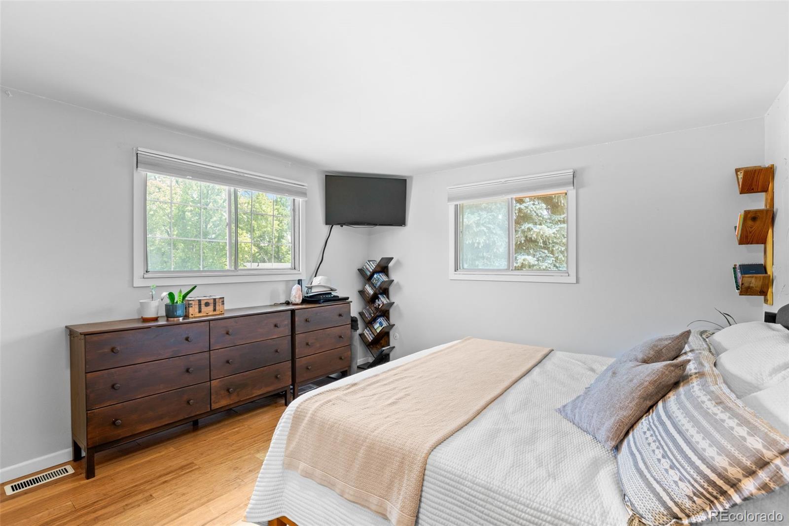 MLS Image #18 for 8229  estes court,arvada, Colorado