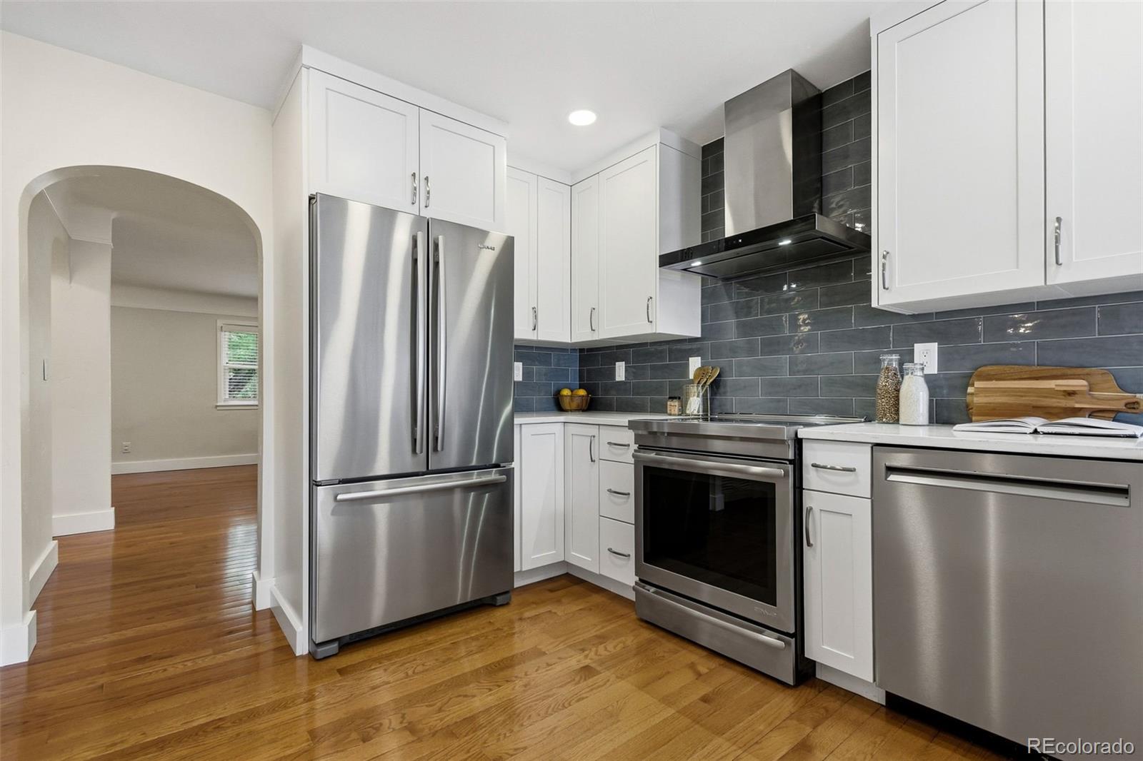 MLS Image #12 for 1121 s cook street,denver, Colorado