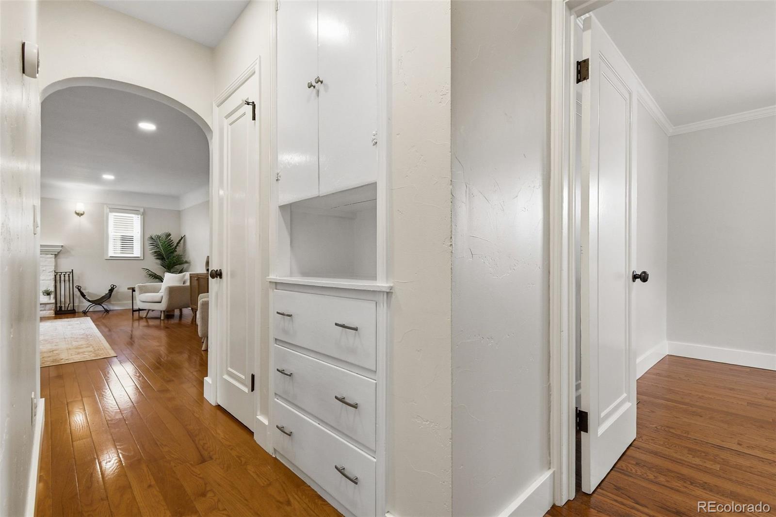 MLS Image #20 for 1121 s cook street,denver, Colorado