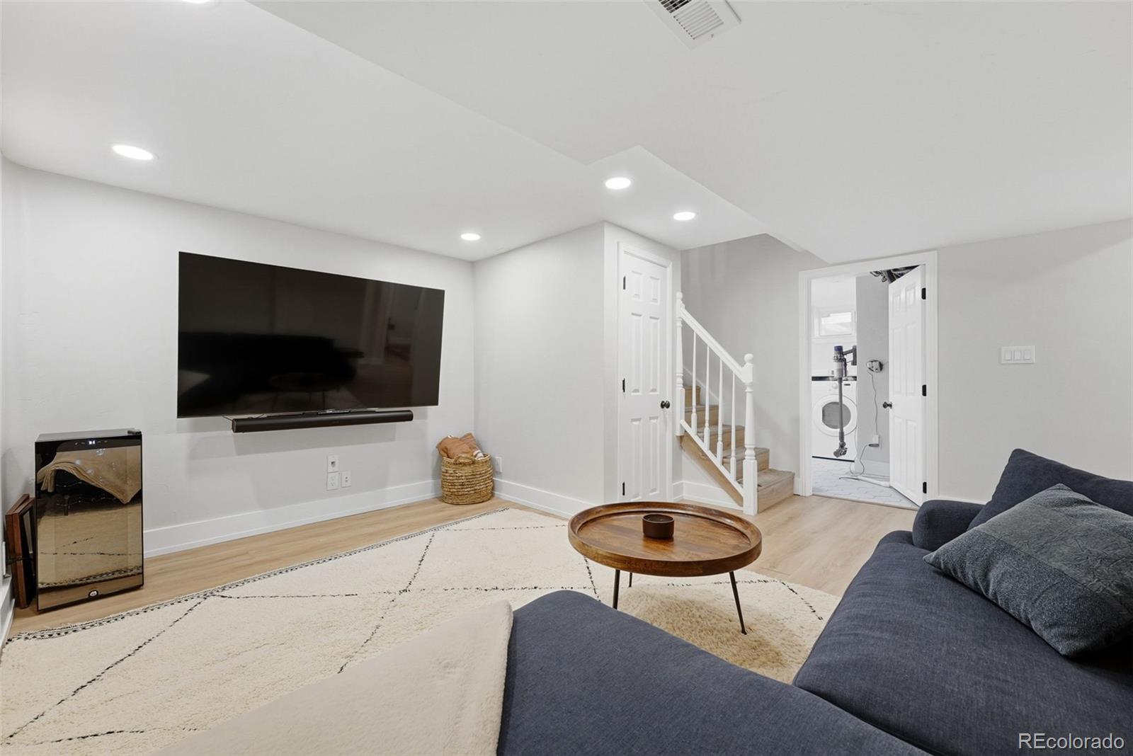 MLS Image #30 for 1121 s cook street,denver, Colorado