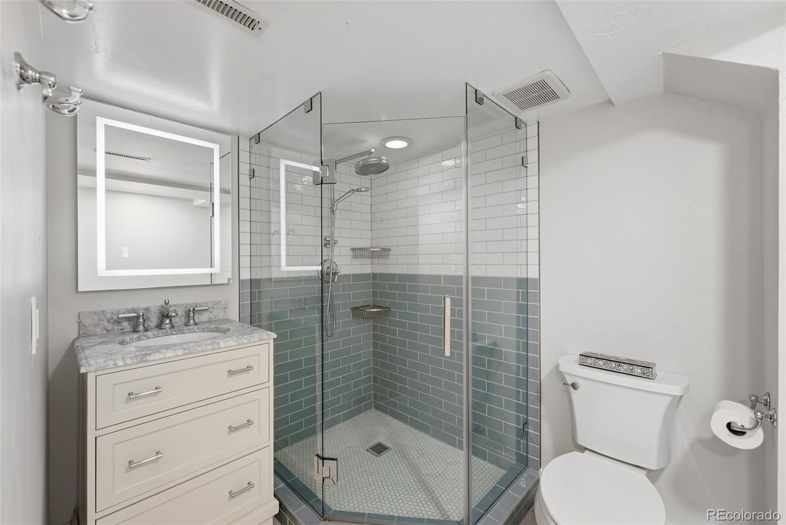 MLS Image #34 for 1121 s cook street,denver, Colorado