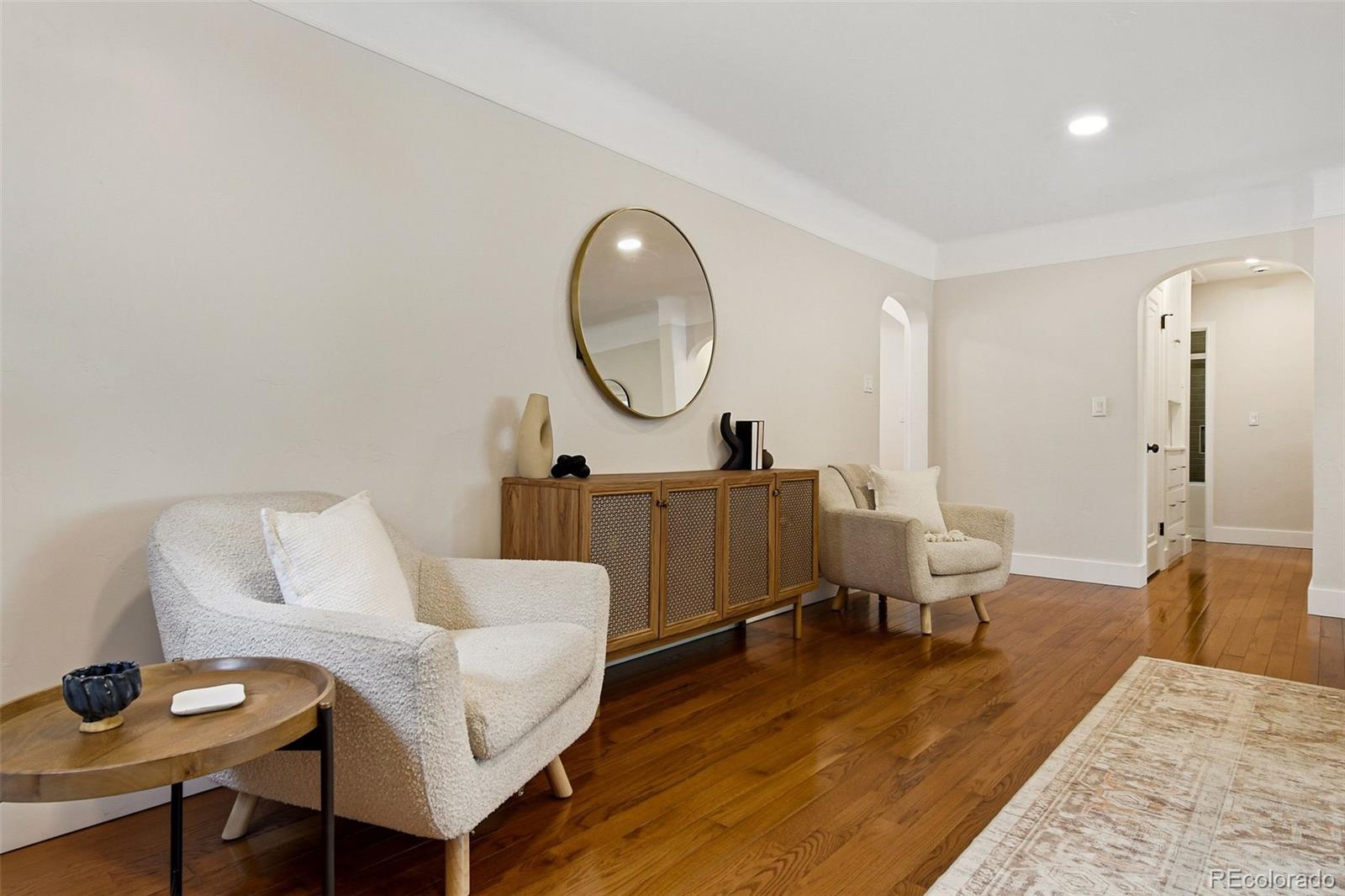 MLS Image #9 for 1121 s cook street,denver, Colorado