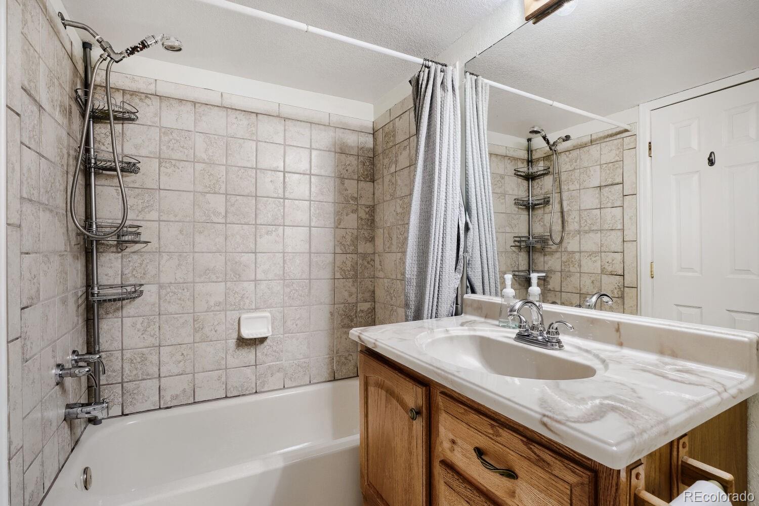 MLS Image #16 for 18555 e saratoga place,aurora, Colorado