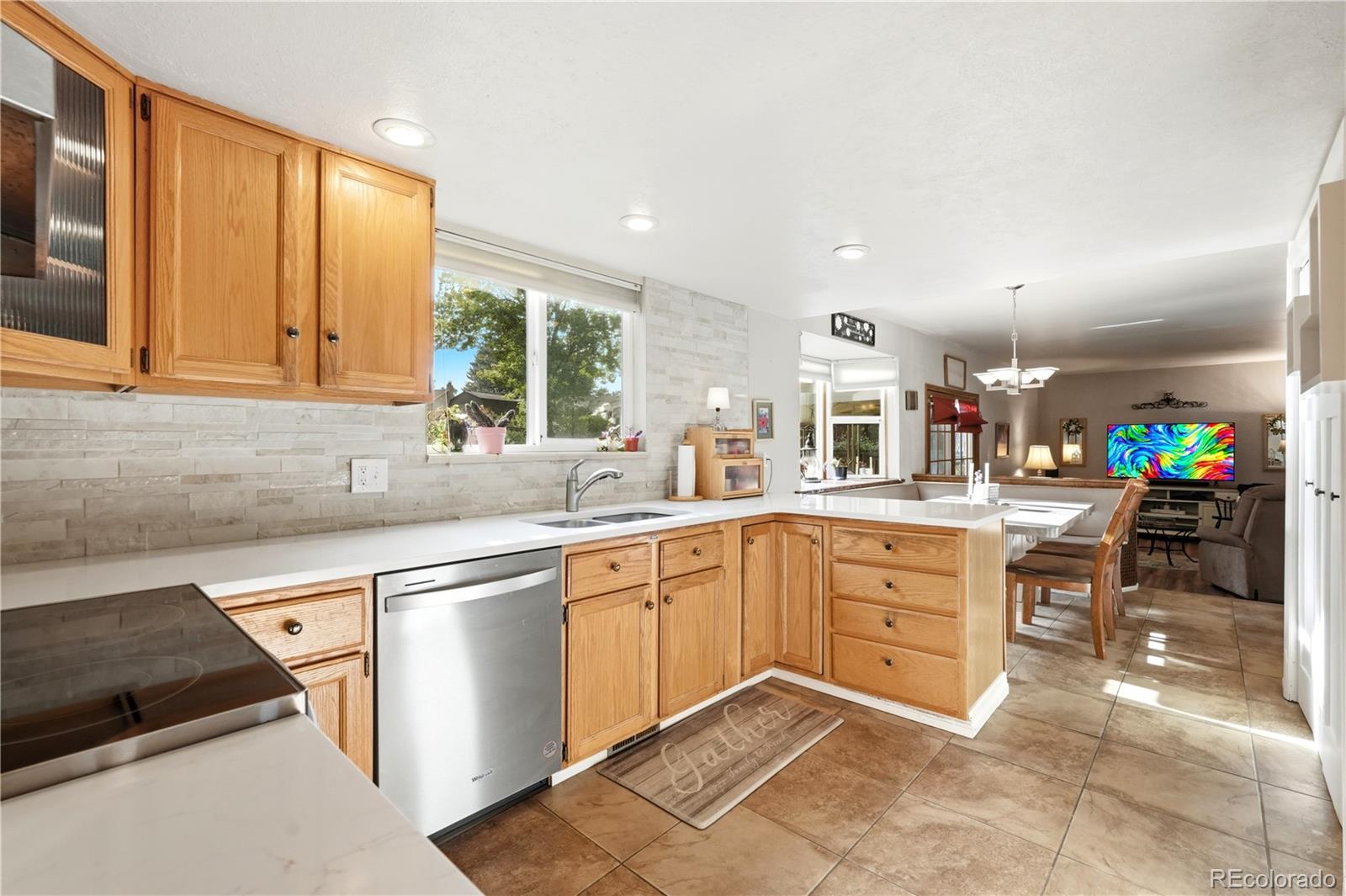 MLS Image #3 for 7062 w 82nd place,arvada, Colorado