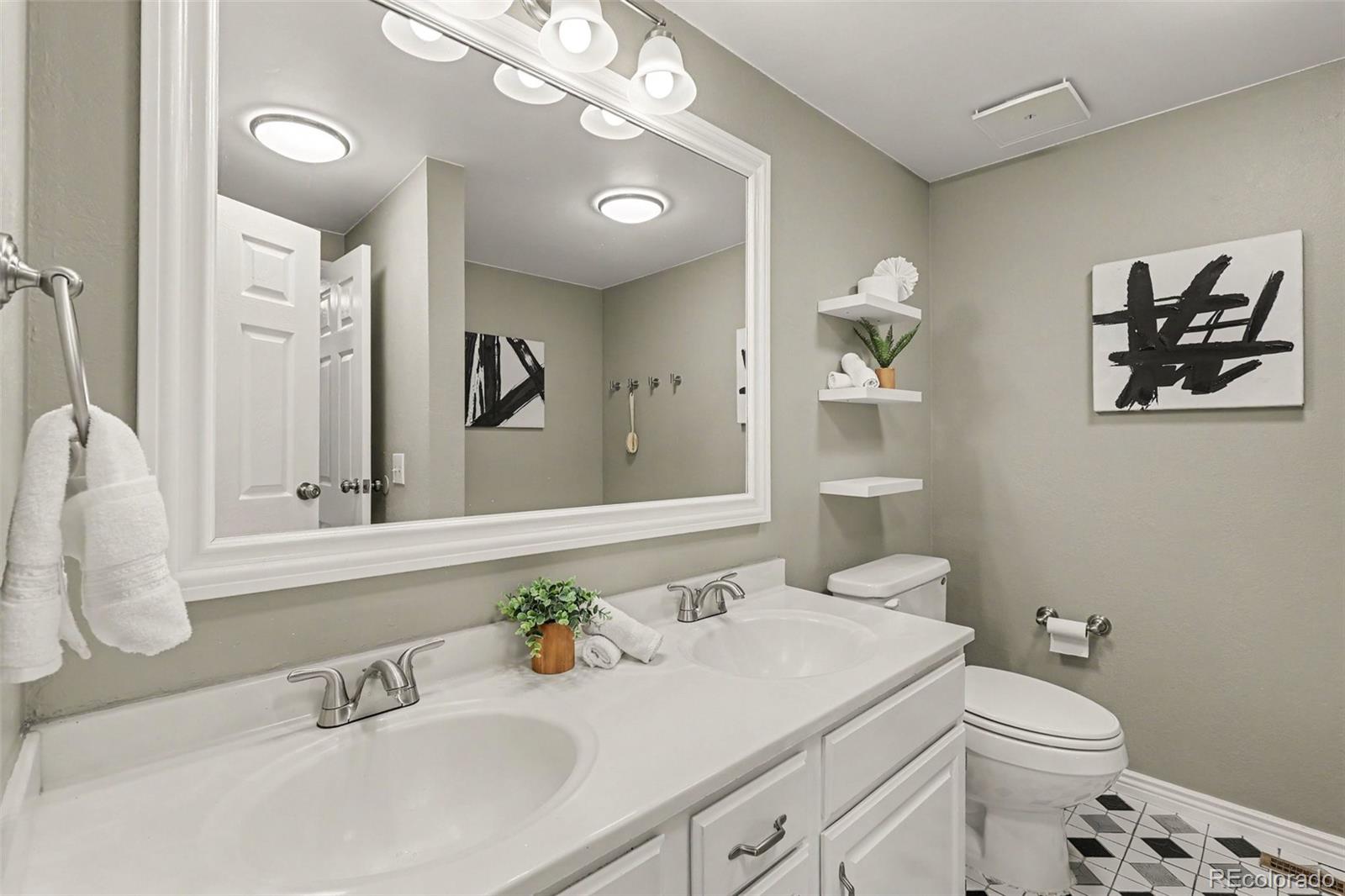 MLS Image #13 for 11570 w 70th place a,arvada, Colorado