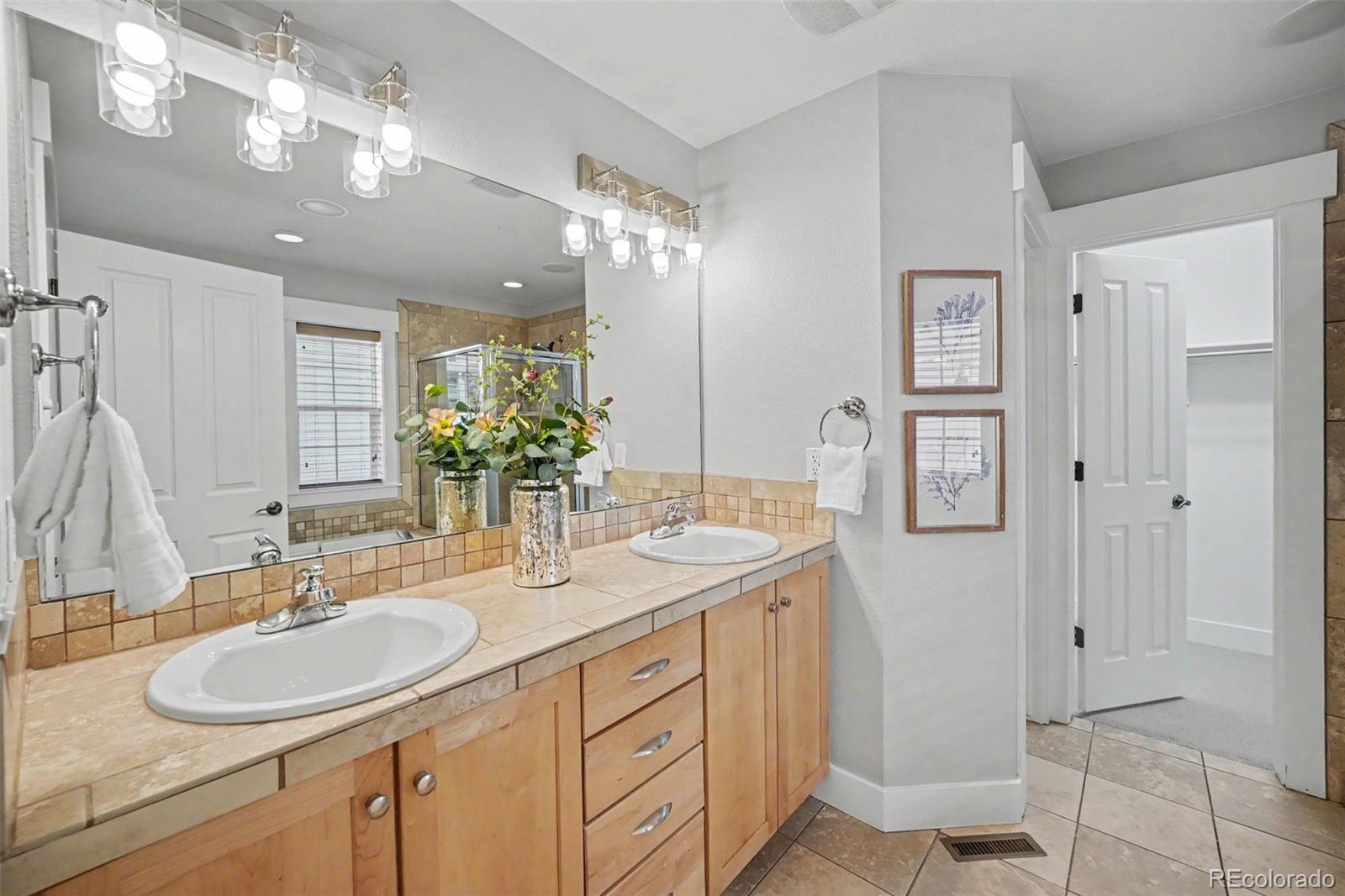 MLS Image #10 for 3156  elmira court,denver, Colorado