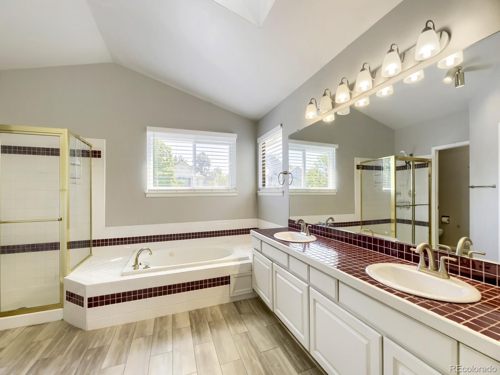 MLS Image #14 for 9742  spring hill place,littleton, Colorado