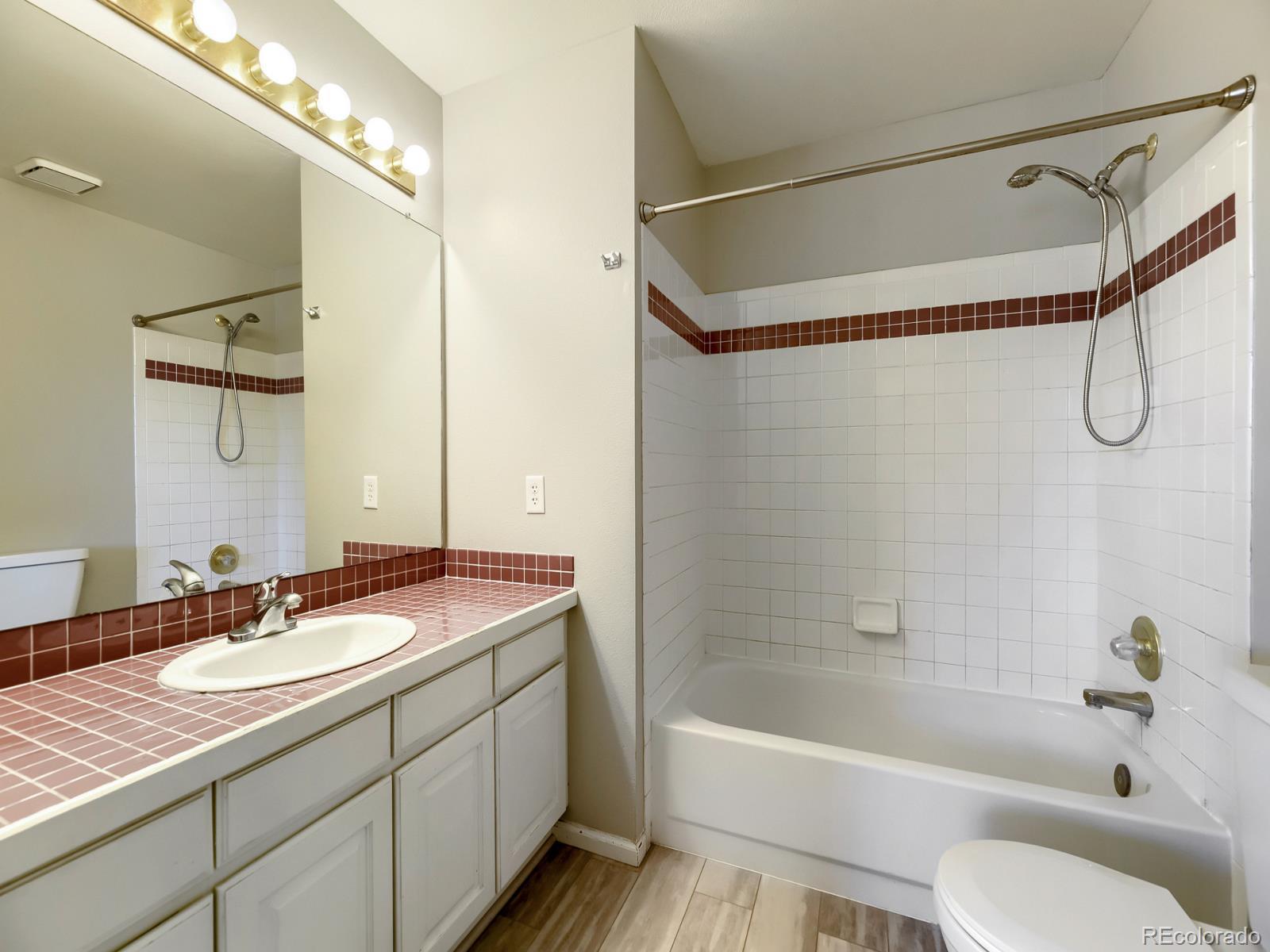 MLS Image #18 for 9742  spring hill place,littleton, Colorado